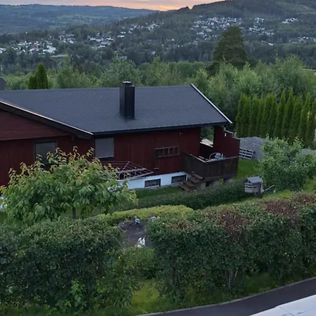 Gjesterom Til Leie I Et Privat Hus Homestay *