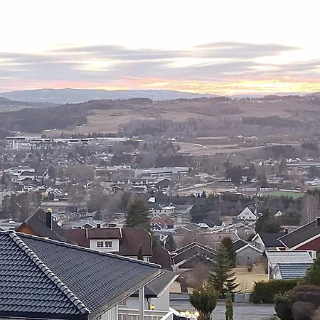 Gjesterom Til Leie I Et Privat Hus * Brumunddal