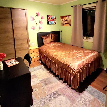 Gjesterom Til Leie I Et Privat Hus Privat overnatting *